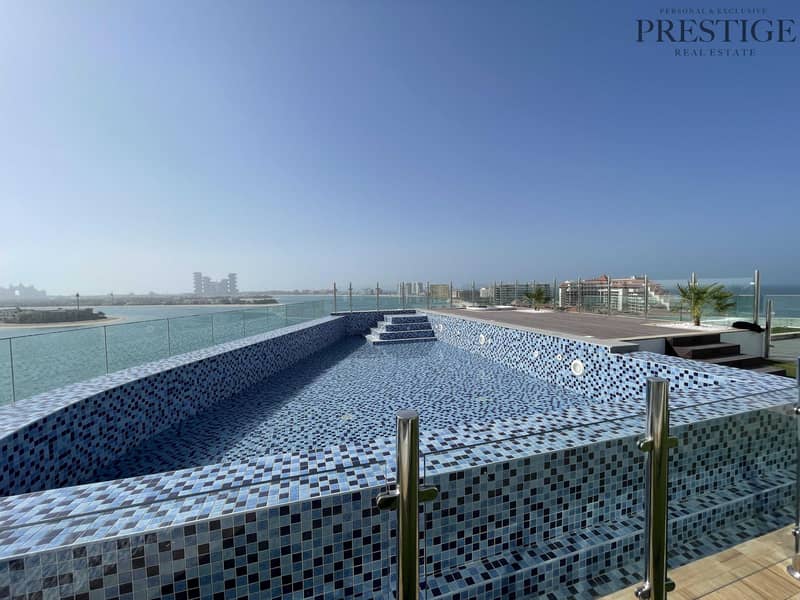 7 3 Bed Penthouse | Full Roof Terrace | Pool and Jacuzzi