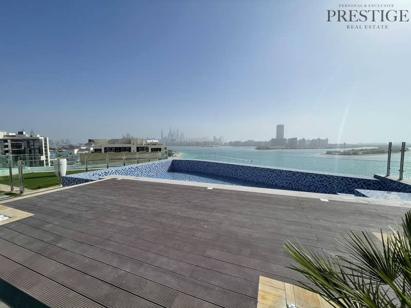 18 3 Bed Penthouse | Full Roof Terrace | Pool and Jacuzzi