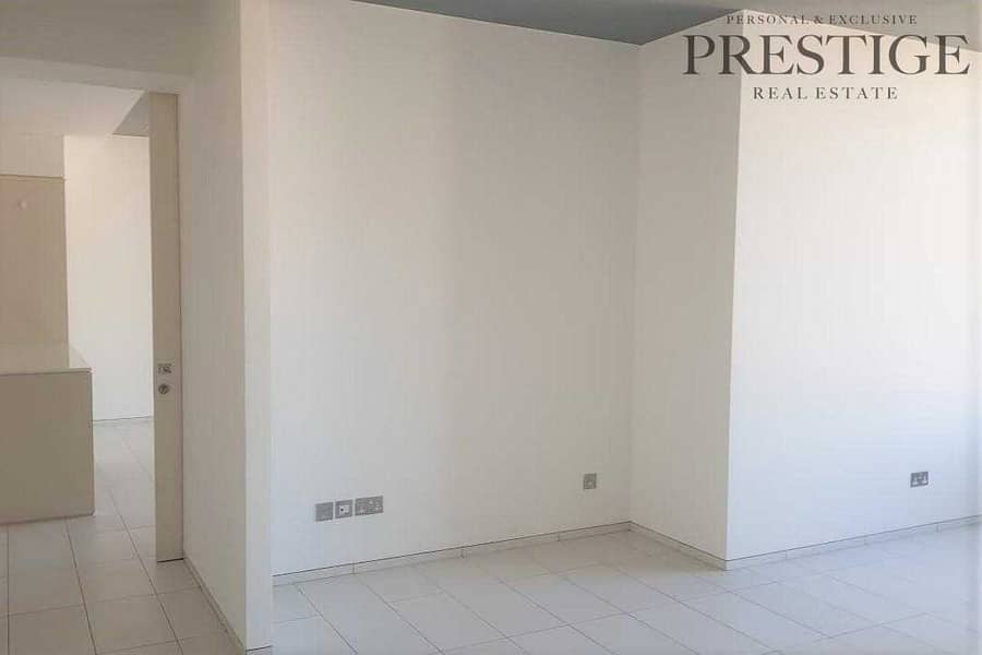 5 Excusive | Vacant | Burj View | Well maintained