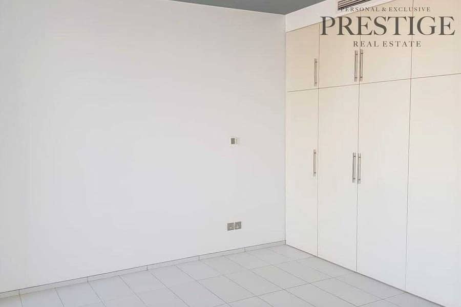 7 Excusive | Vacant | Burj View | Well maintained