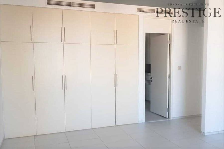 8 Excusive | Vacant | Burj View | Well maintained