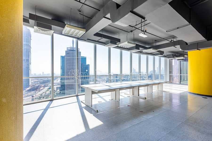 27 Full High Floor | Fitted & Partitioned | SZR