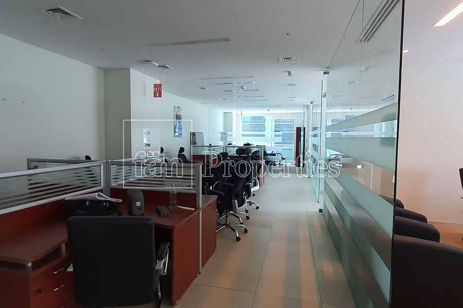 9 Large Size Fully Fitted Office Floor for Sale