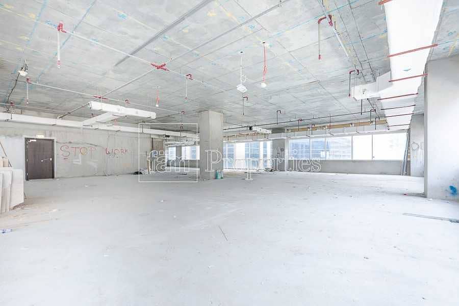 12 Full Floor Commercial Space | 28 Parking Bays