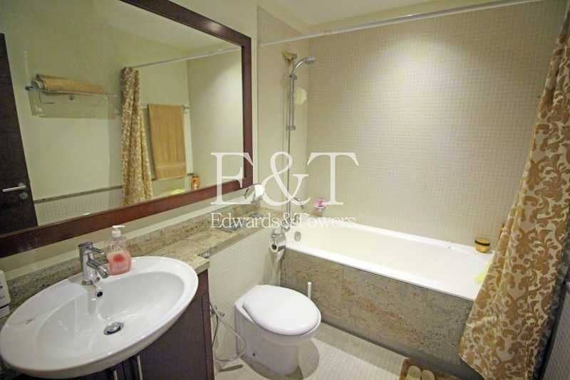 17 Large Layout | Prime Location | 2 Beds