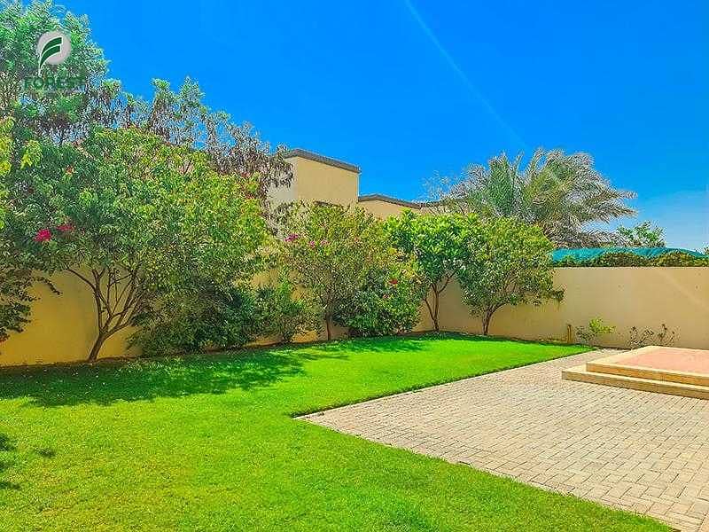 14 Massive Plot | 3 Bedrooms | Ready To Move In