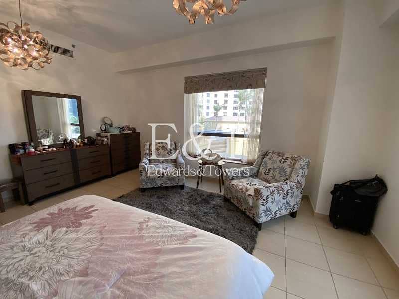 33 Bright | Immaculate | Spacious | Lovely Apartment
