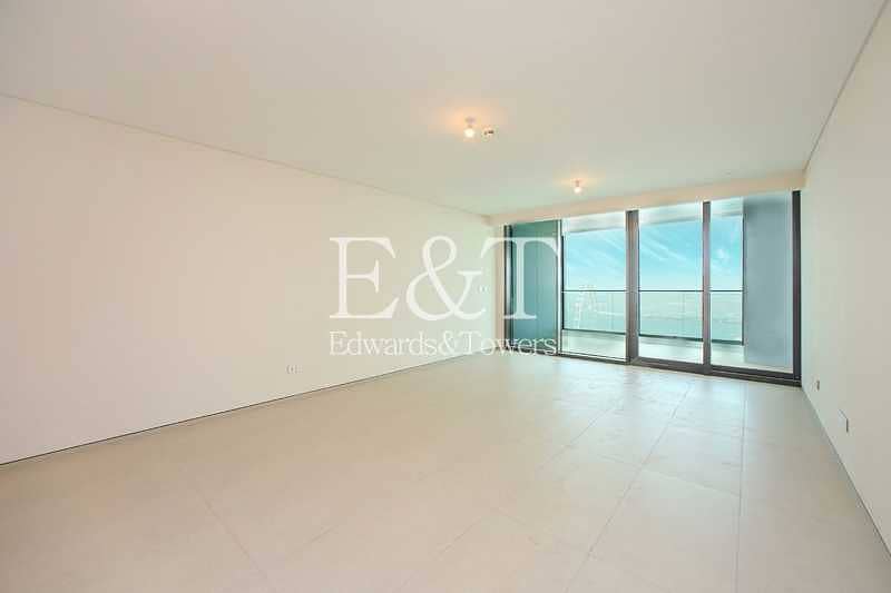 2 New To Market | Rare 3 Bed Layout| Sea View