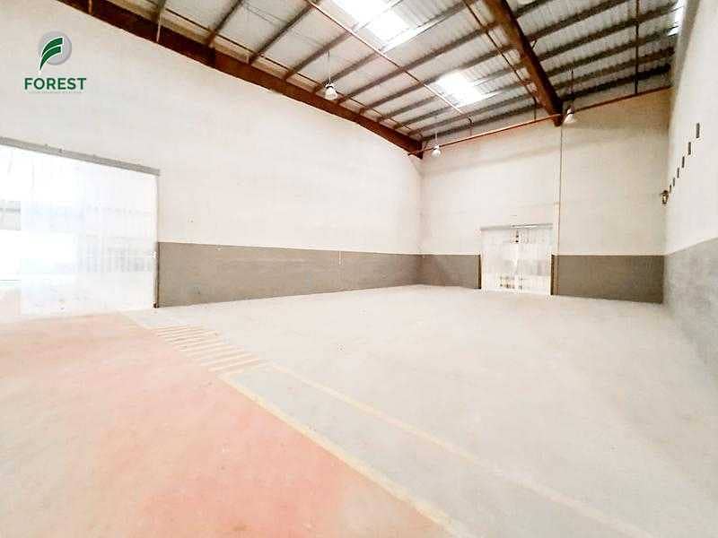 4 Huge Warehouse With Offices Prime Location