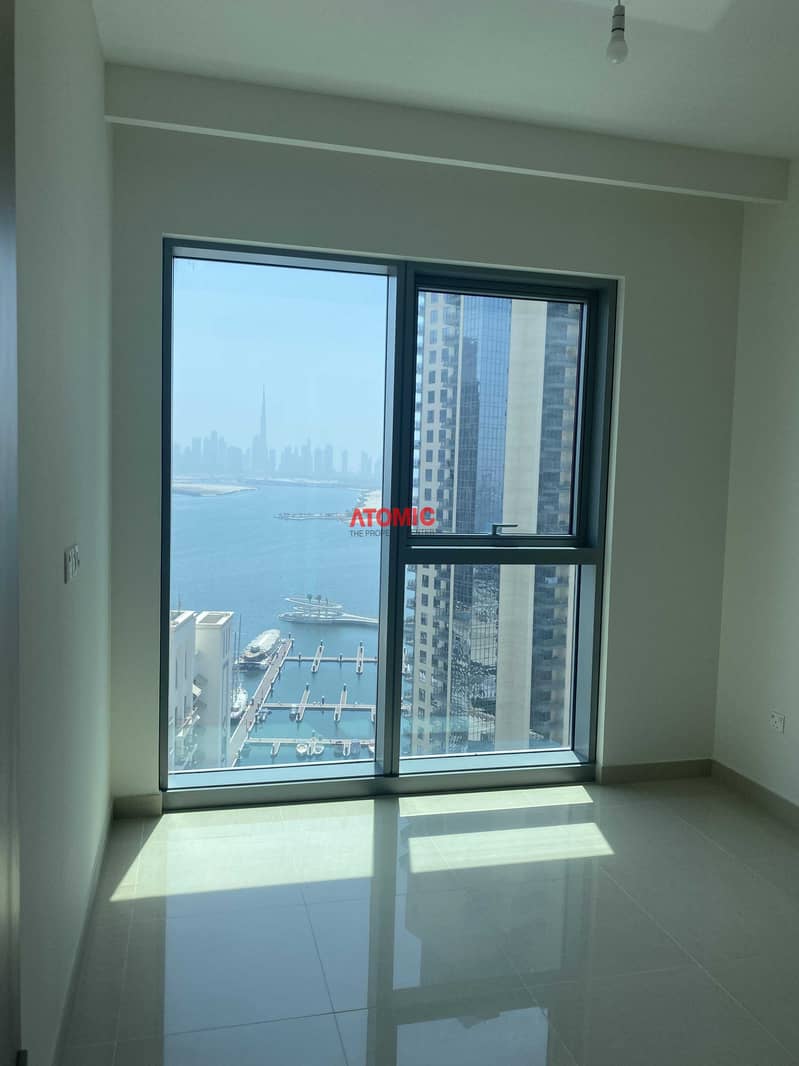 25 Full sea+burj khalifa view- 2 bedroom apartment for rent
