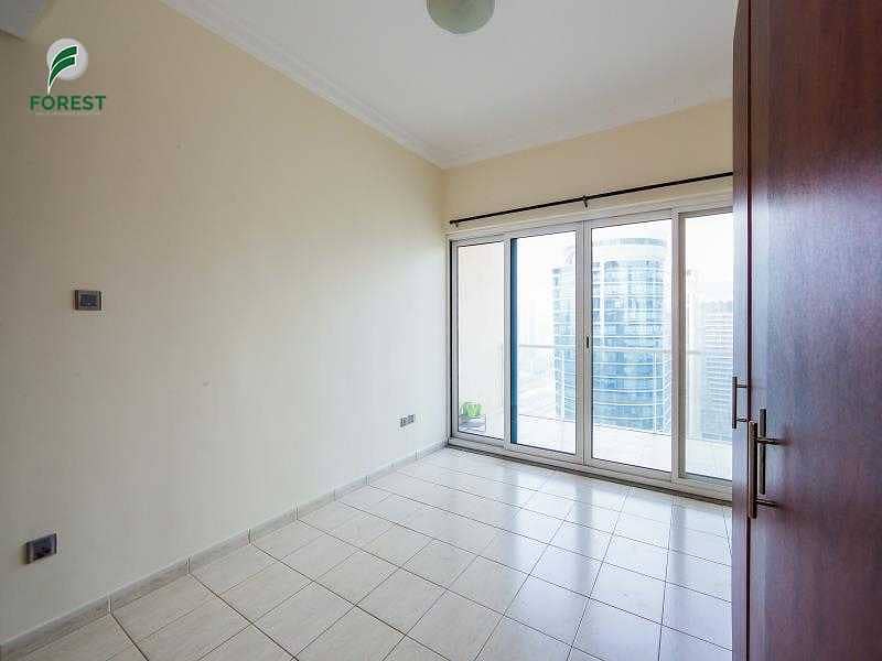 4 Spacious Studio |  Lake View | Well Maintained