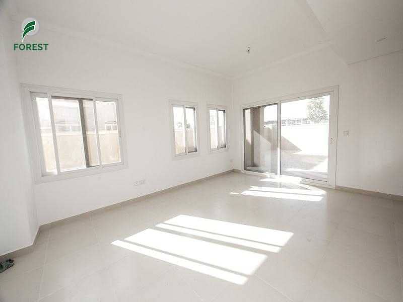3 Single Row| 3 Beds | Handover March| Best Location