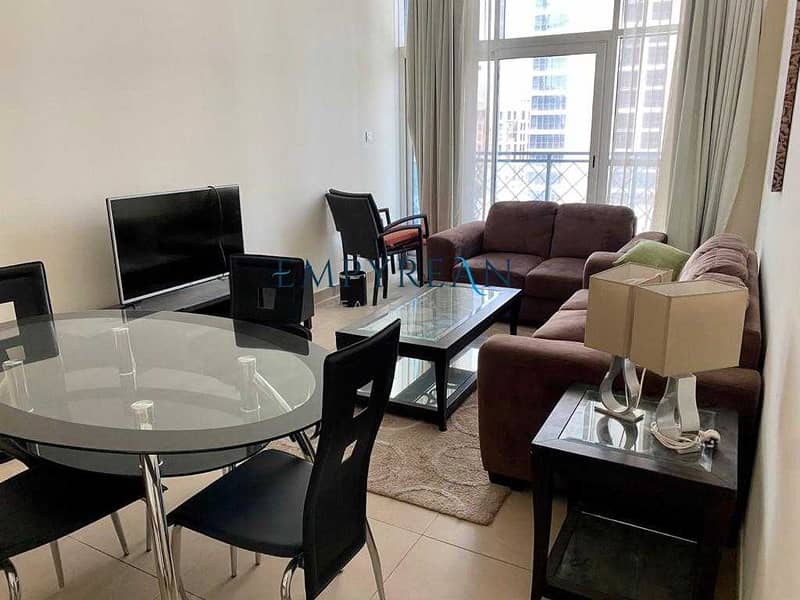 4 Fully Furnished | Multiple Cheques | Balcony