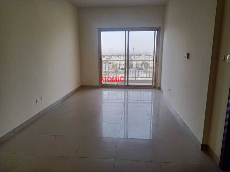 4 One Bedroom Apartment with Balcony