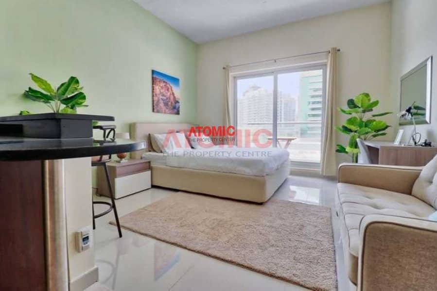 5 Studio with Balcony/Beautiful View in EagleHeights