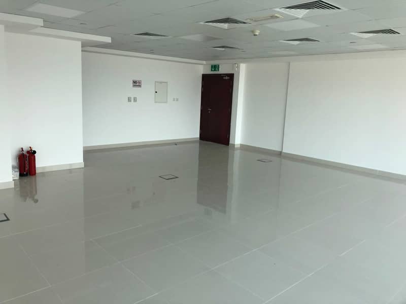 5 AMAZING FITTED OFFICE FOR RENT IN JUMAIRAH BAY X3.