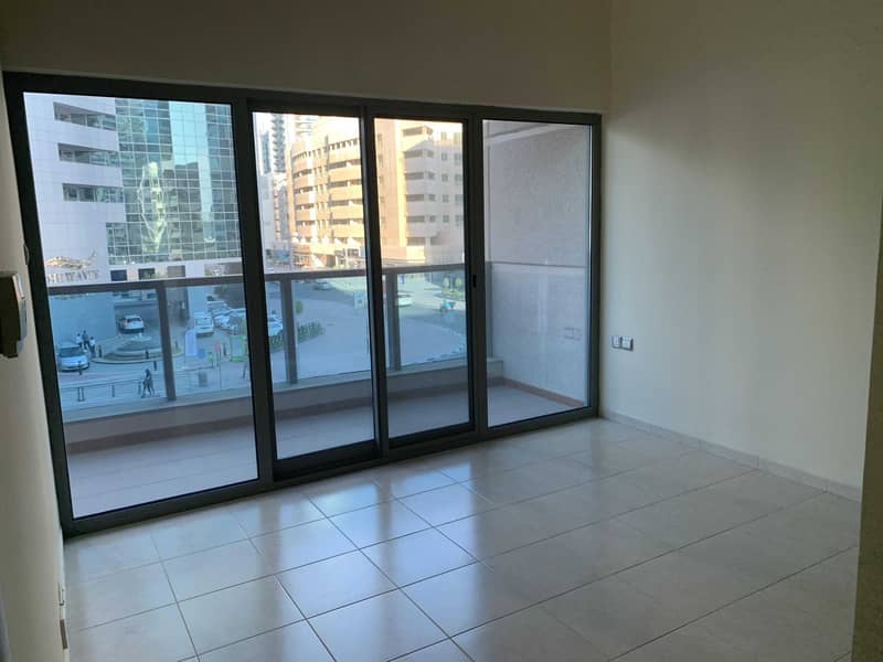 6 Hot Deal ! Chiller Free !Near Metro ! JBR