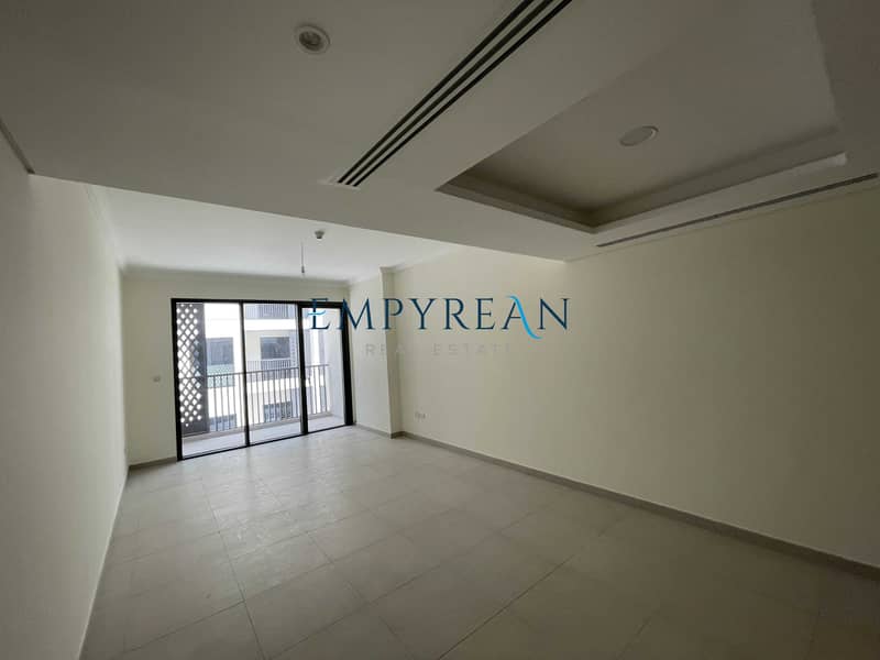 Brand New | 1 Month Free | Pool View Brand New | 1 Month Free | Pool View