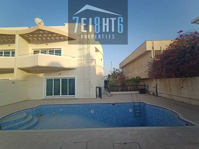 9 Amazing value: 4 b/r semi-indep villa + maids room + PRIVATE S/POOL + large landscaped garden for rent in Jumeirah 1