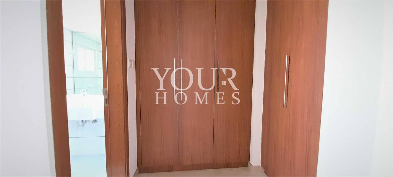 3 US | 4 BHK  plus maid | New listing on market | WIll be gone soon
