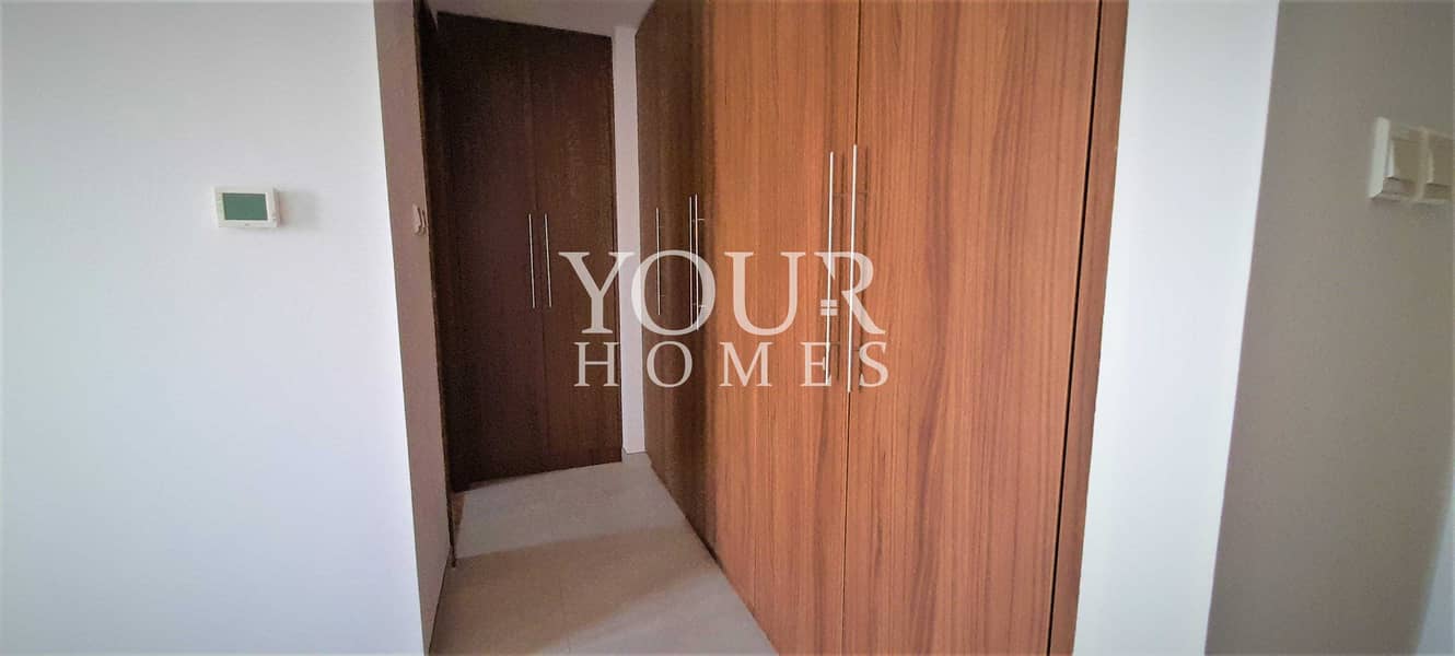 17 US | 4 BHK  plus maid | New listing on market | WIll be gone soon