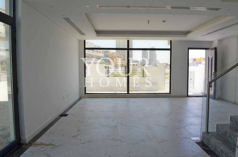 3 OP| vacant 4BHK+M TH with lift NEW