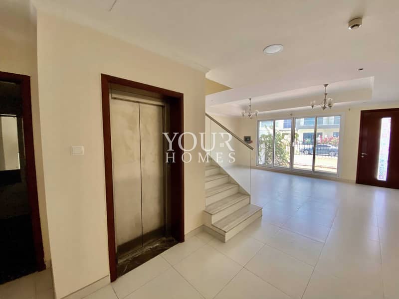 Spacious Villa|Private Elevator|4 Bedroom En-Suite| 120kOnly