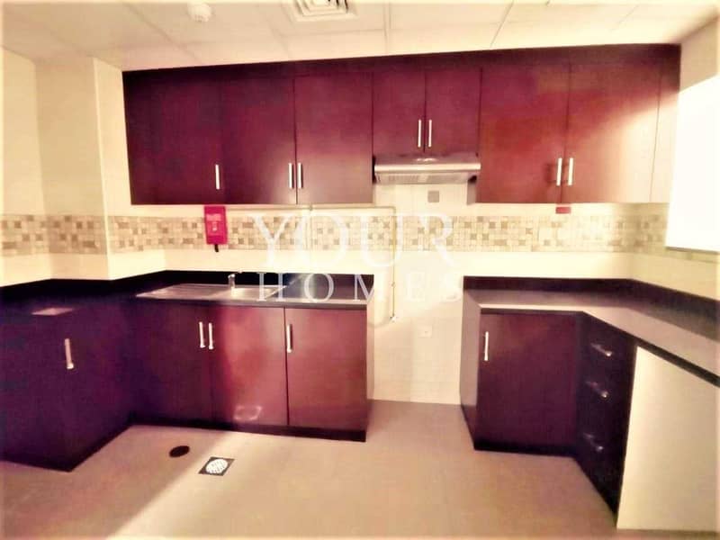 6 SB | Chiller Free 2 Bed  | Closed Kitchen 1450 Sq ft