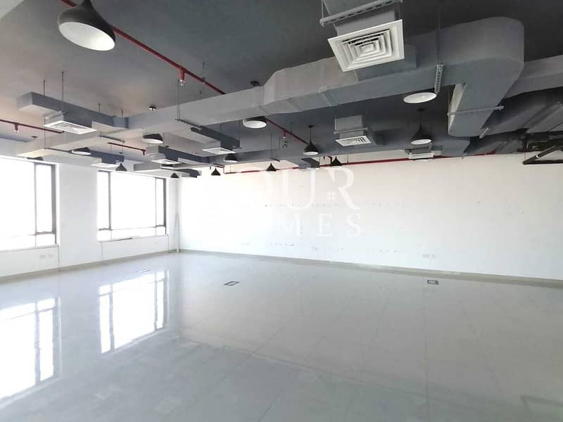 4 HM | Spacious  &Bright Office for Rent