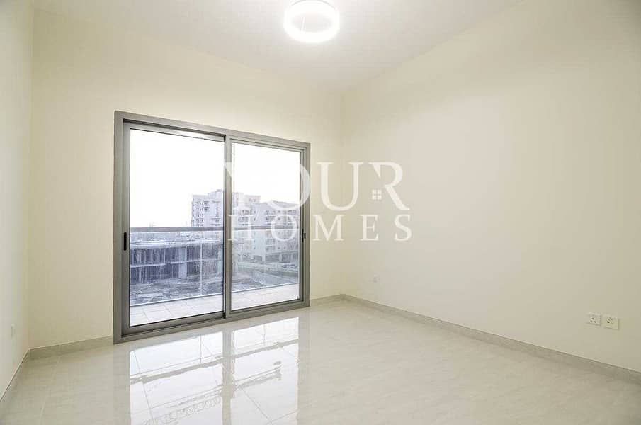 2 JA | 1 Months Free | Bright & Spacious 1 Br With Community View