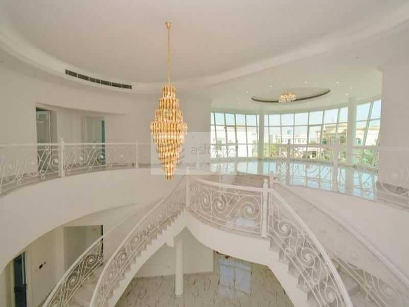 8 Amazing Brand New 5 BR Luxury Villa in Al Barsha 1