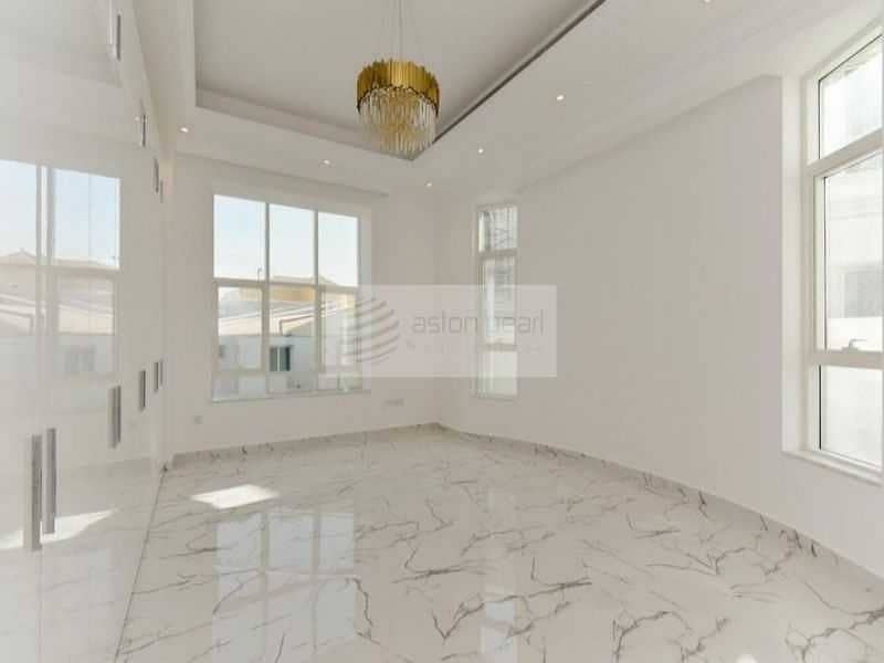 13 Amazing Brand New 5 BR Luxury Villa in Al Barsha 1