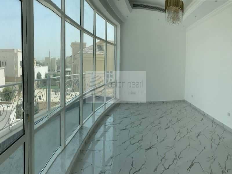 14 Amazing Brand New 5 BR Luxury Villa in Al Barsha 1