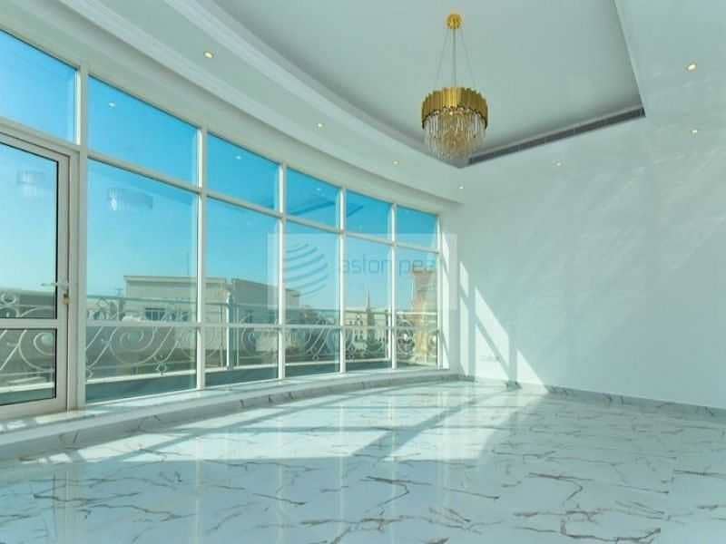 16 Amazing Brand New 5 BR Luxury Villa in Al Barsha 1