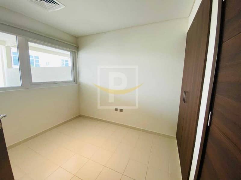 5 Rare Layout | Ready Furnished | 1BR on Ground Floor | Open Kitchen | VIP