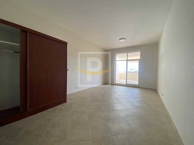 9 Pleasant Offer | Vacant 5th Floor Garden View 2BR Apt | FVIP