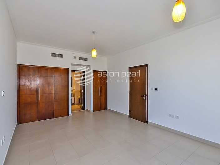 8 Exclusive 3BR+M | Burj and Fountain Views | Vacant
