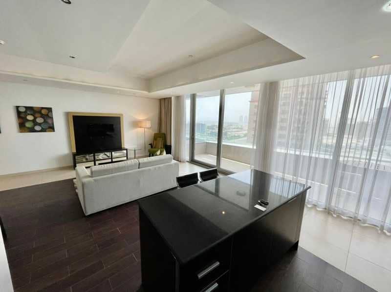 6 Exclusive | Beautiful Fully Furnished 1 Bedroom