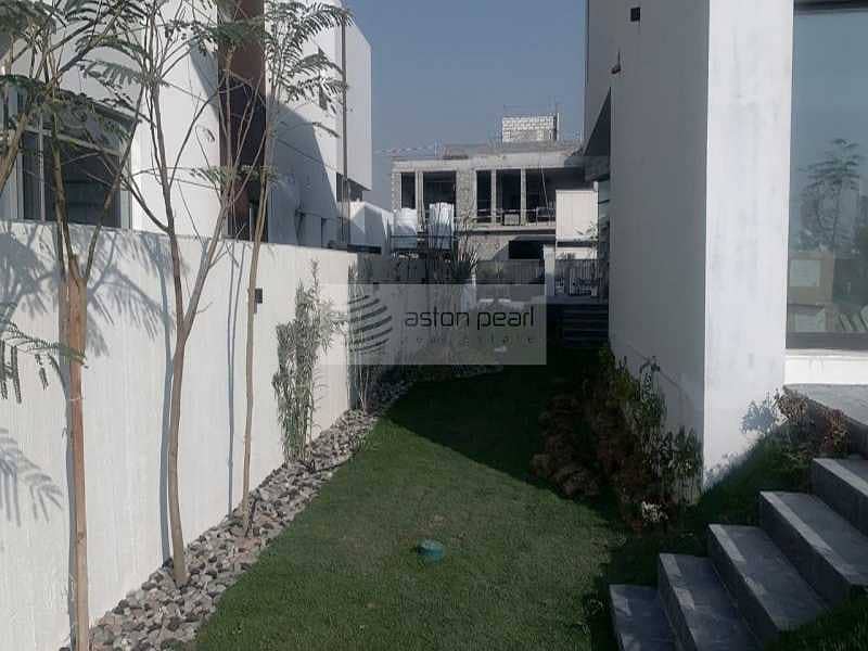 8 Fairways 6Bedroom Villa in Dubai Hills | Community