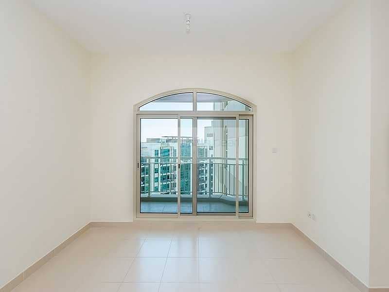 9 Bright And Spacious | 1 BR | Canal View | Must See
