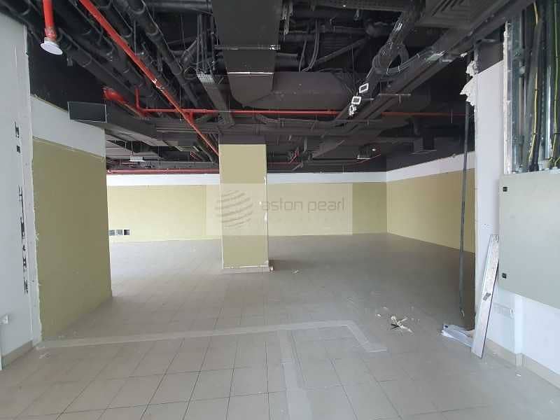 4 Vacant || Semi - Fitted Retail Shop || Next To MOE