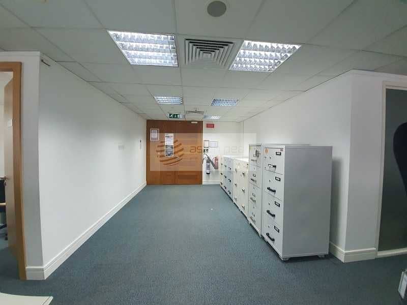 14 Vacant | Furnished Office| Free AC and Maintenance