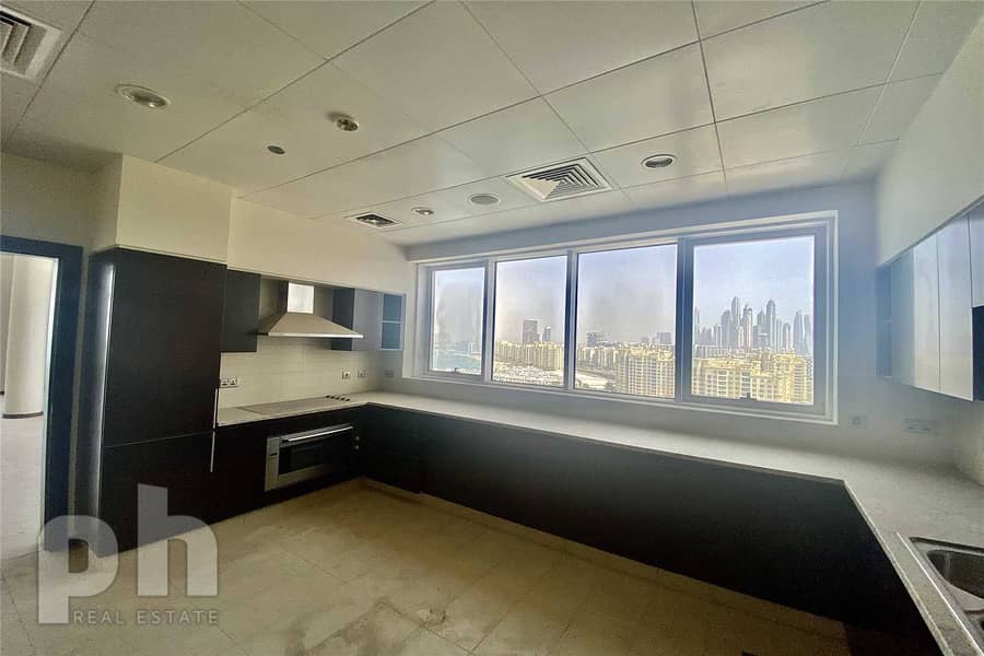 5 Penthouse | Available Now | Stunning View