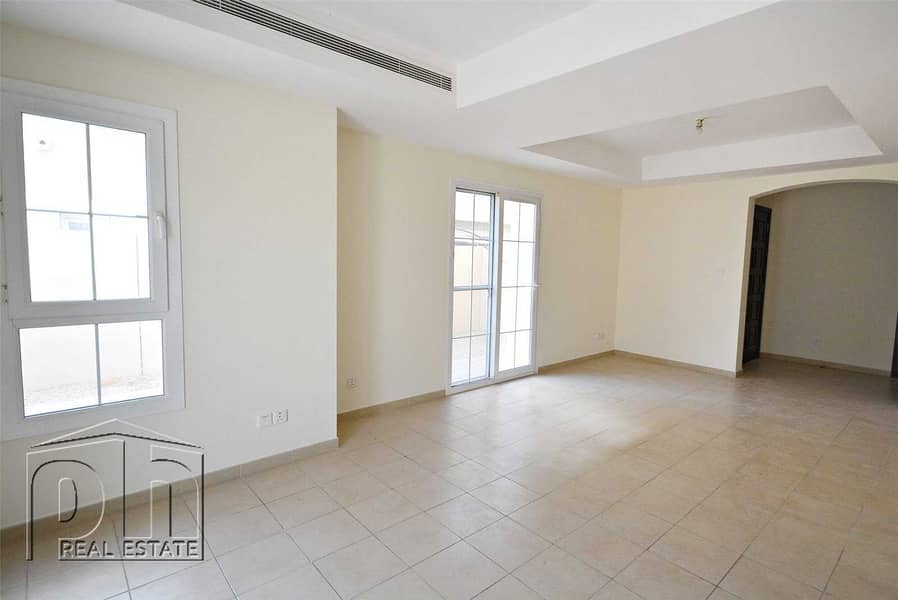 5 3E  -  Al Reem 3  -  Vacant on transfer