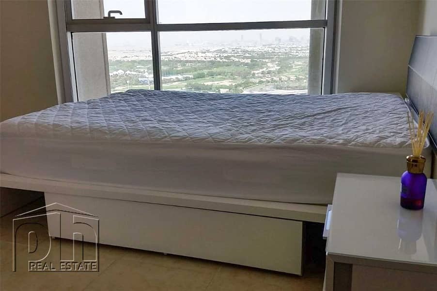 8 Fully Furnished | 1 Bedroom | High Floor