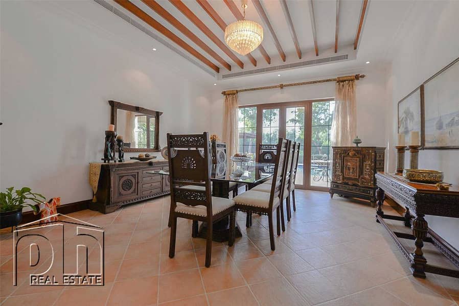 5 Spacious Valencia with Private Pool