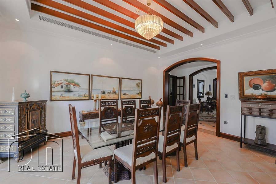 6 Spacious Valencia with Private Pool