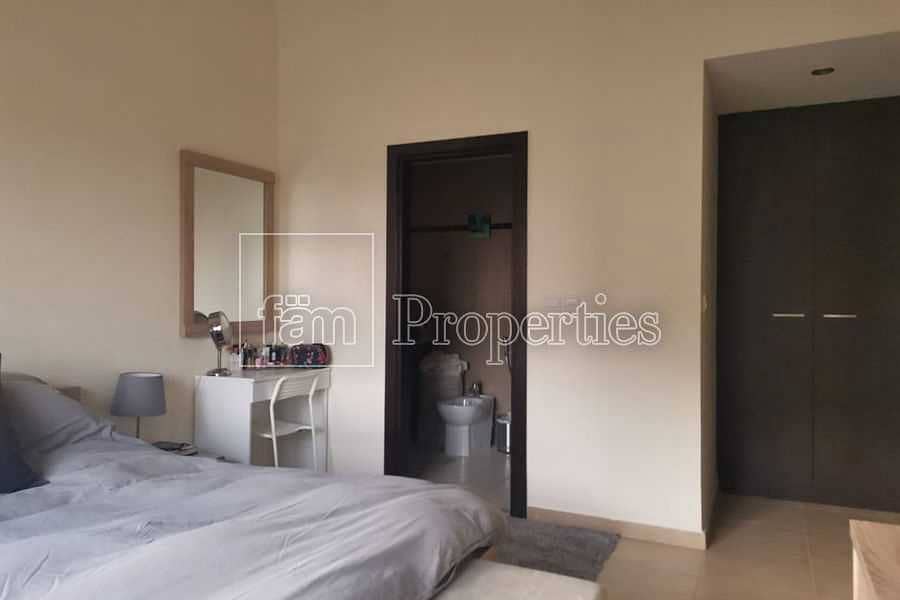 4 well maintain apartment with nice leyout