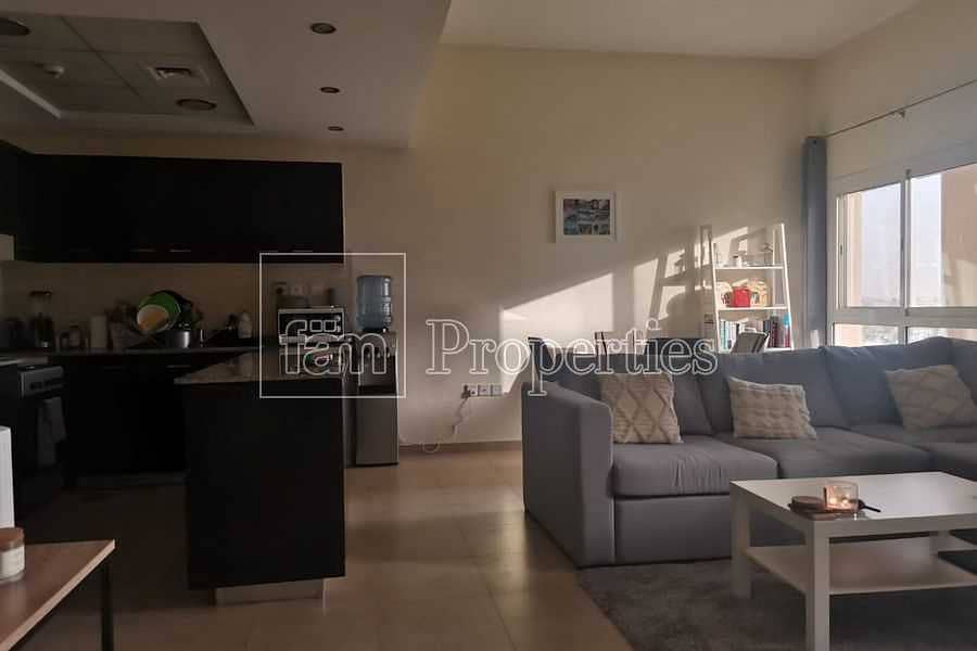 9 well maintain apartment with nice leyout