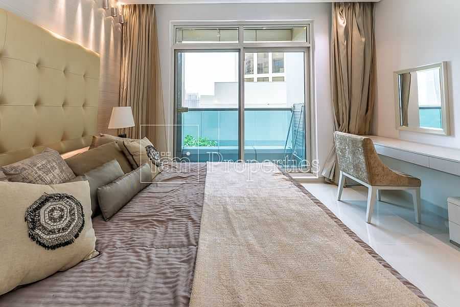 24 1BR Upgraded|Balcony|Walk to Dubai Mall